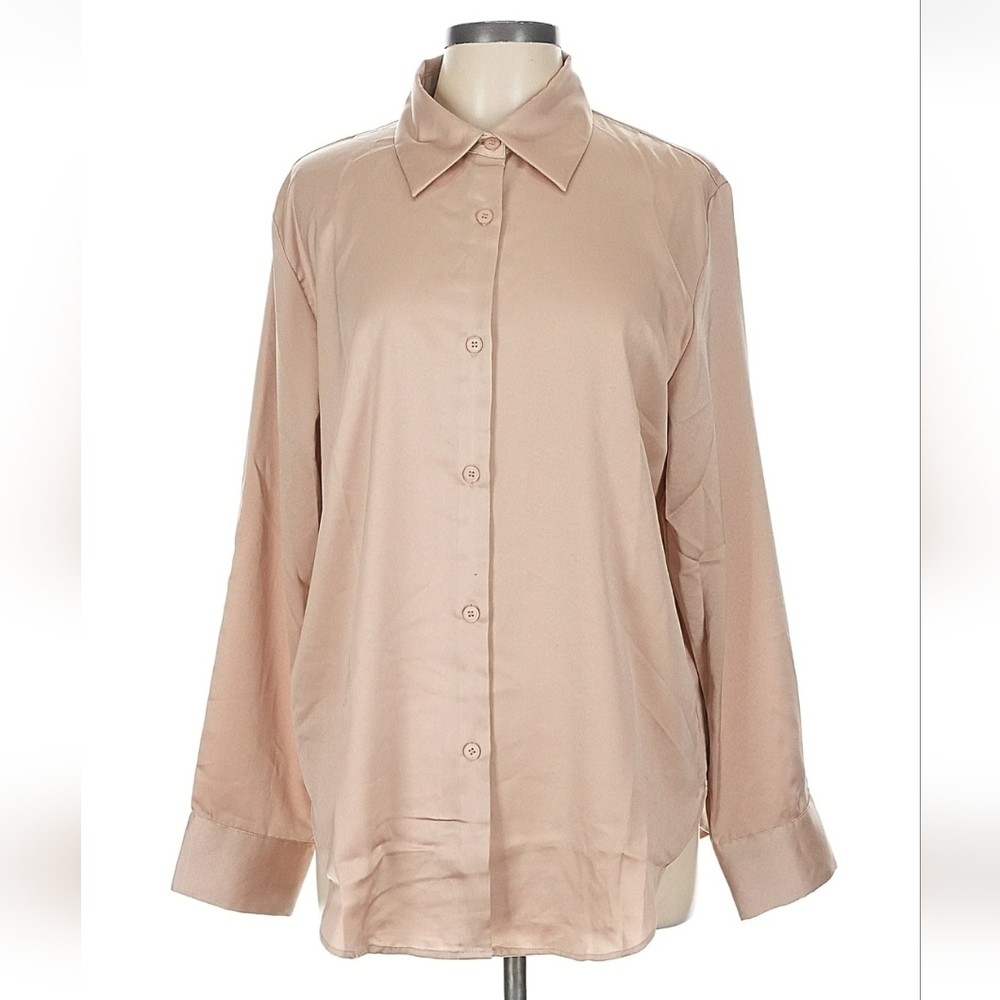 Mimosa Elegant Women's Tan Oversized Satin Button-Down Shirt size large
